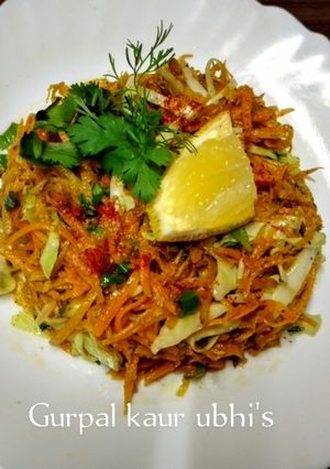 A picture of Zesty citrine glow salad.