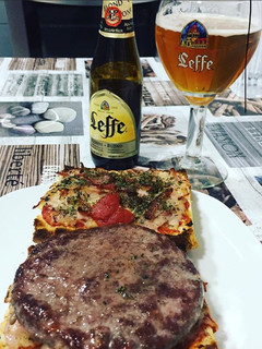 Una foto de Hamburpizza Luis