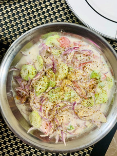 A picture of Highway style salad.