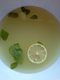 صورة لوصفة 🍋عصير الليمون 🍋 la limonade (شاربات)