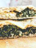 Calzone piccante con cavolo nero e crescenza