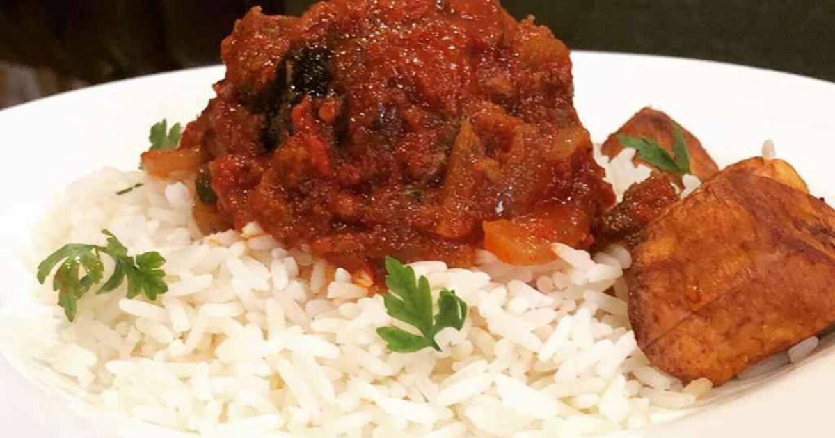 White Rice,Plantain and Stew Recipe by Suleiman Aisha Sa'eed Cookpad