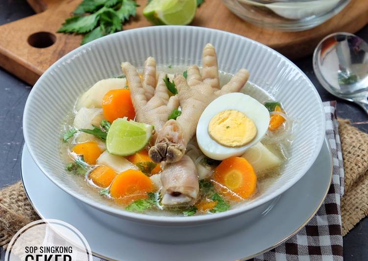 Sop singkong ceker