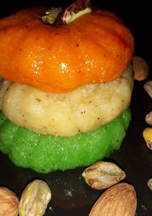 A picture of Tricolor coconut laddu.