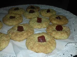 Una foto de Galletitas de avena miel y membrillo