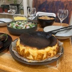 A picture of Basque Burnt Cheesecake.
