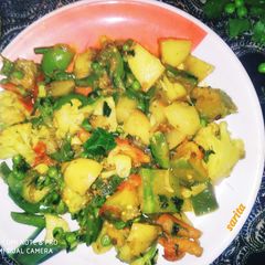 A picture of Mixed vegetables torkari.