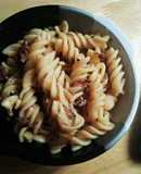 Nui xào thịt bò bí ngòi cho bé 12m+