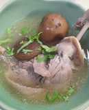 เป็ดตุ๋นมะนาวดอง