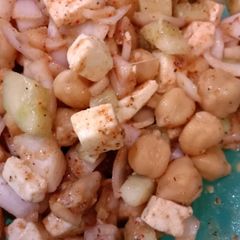 A picture of Chana chaat.