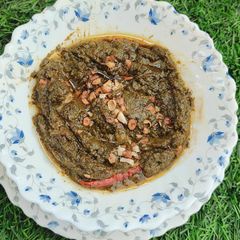 Sarson da saag te makke di roti A picture of Sarson da saag te makke di roti.