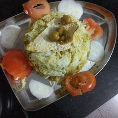 A picture of Chole palak biriyani.