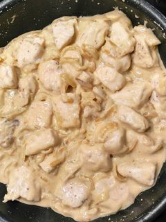 Una foto de Solomillos de pollo en salsa