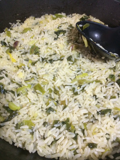 Una foto de Risotto puerro y cebollín