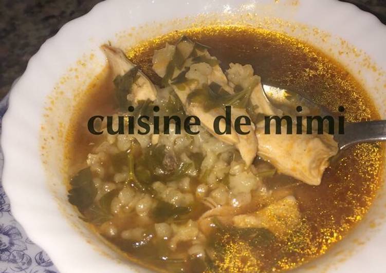 شوربة الدجاج