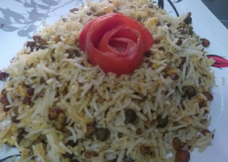 Mixed Sprouts Biryani