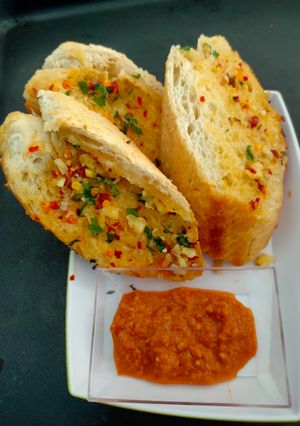 A picture of Garlic bread.