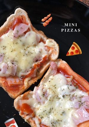 รูปของ Mini Pizzas มินิพิซซ่า
