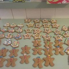 Gingerbread biscuits A picture of Gingerbread biscuits.