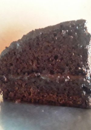 Una foto de Torta húmeda de chocolate
