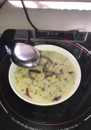Hình của món Chè đậu xanh bột báng (giòn giòn xực xực).