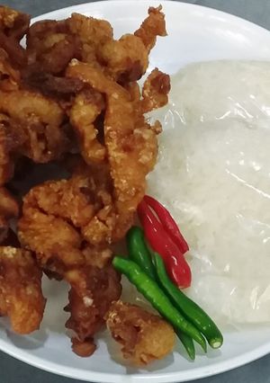 รูปของ ข้าวเหนียวหนังไก่ทอด