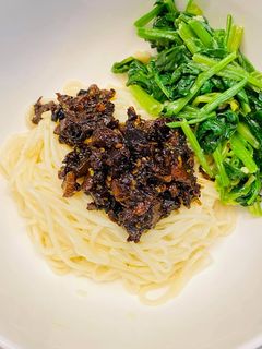 老北京炸醬麵 的食譜成品照片