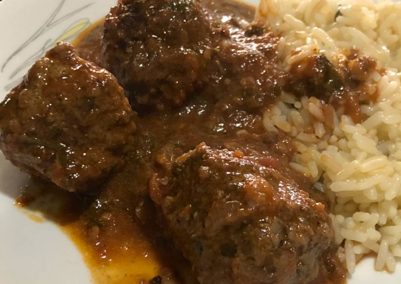 Albóndigas con tuco