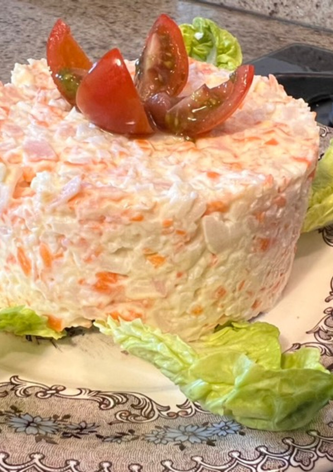 Una foto de Ensaladilla de cangrejo