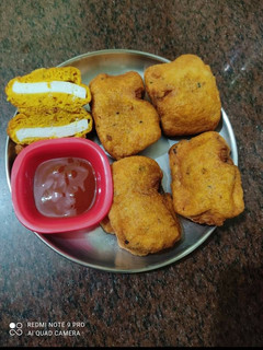 पनीर पकौड़ा (paneer pakoda recipe in Hindi) रेसिपी मुख्य फोटो