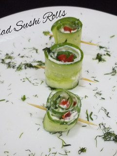 A picture of Salad Sushi Rolls.
