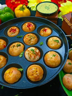 शिमला मिर्च अप्पम रेसिपी मुख्य फोटो