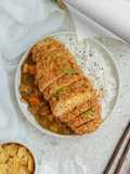 Tempe Katsu Corn Flakes dengan Kari Jepang