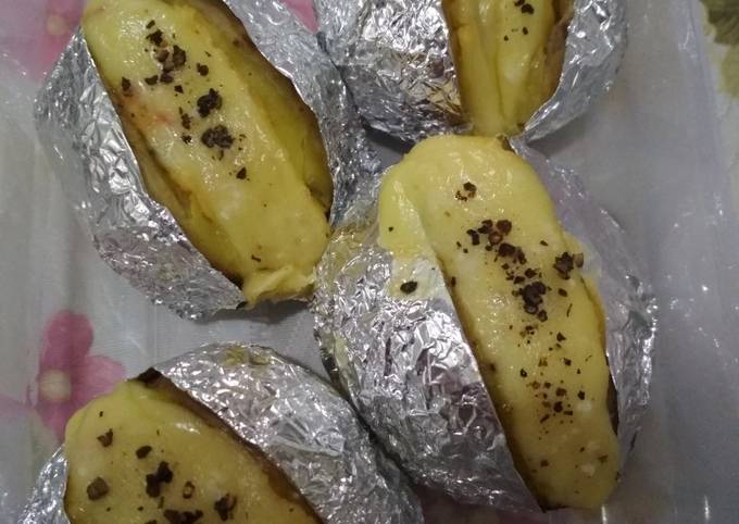 Langkah Mudah untuk Membuat Potato baked mozzarella #BikinRamadanBerkesan yang Menggugah Selera