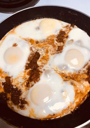 صورة لوصفة بيض بالطريقة التركيه