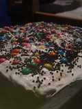 Torta con merengue y rocklets