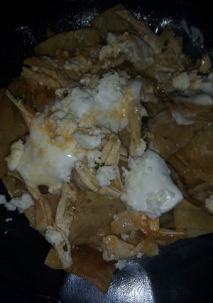 Una foto de Chilaquiles c/ pollito