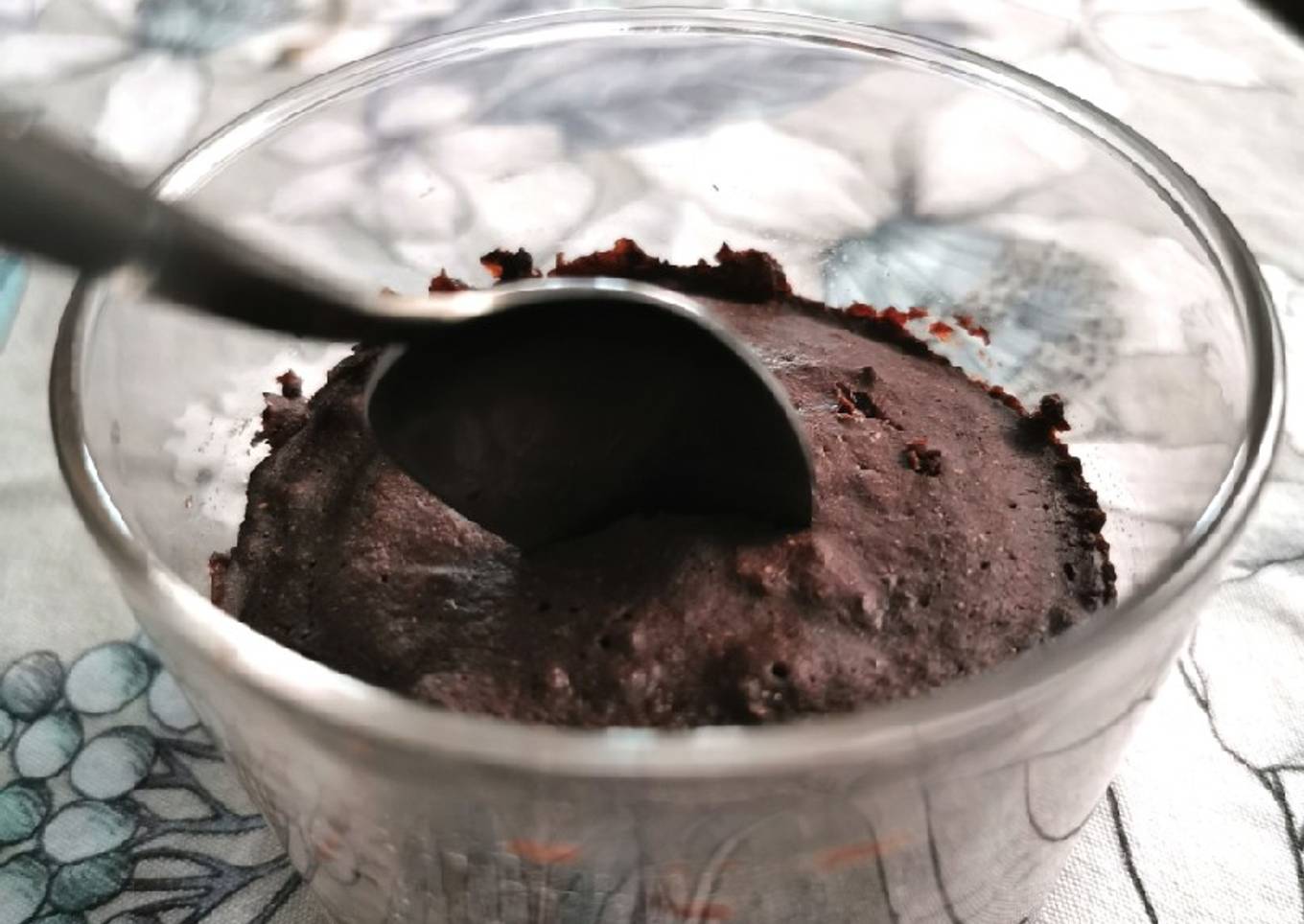 Brownie de harina de centeno en el microondas