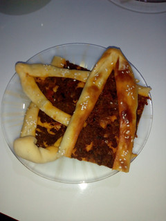 A picture of Different baking with mince meat.