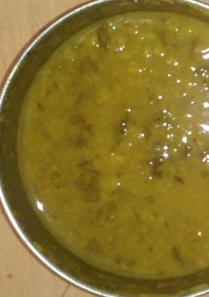 A picture of Chane ki daal.
