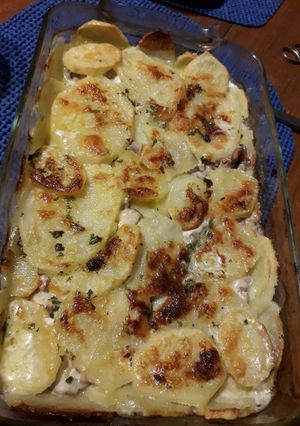 Una foto de Sesos al horno gratinados con láminas de papas