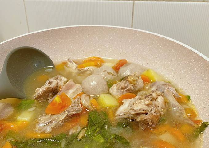 Sup ayam bakso