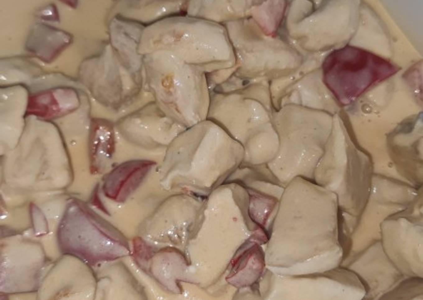Émincés de poulet à la crème de poivrons