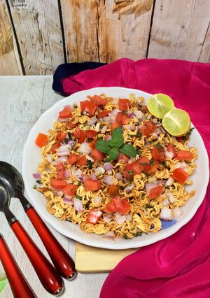 A picture of Maggi Bhel.
