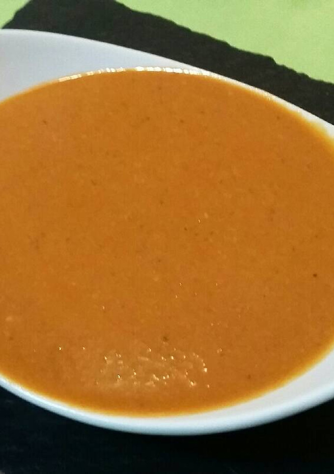 Una foto de Salsa española