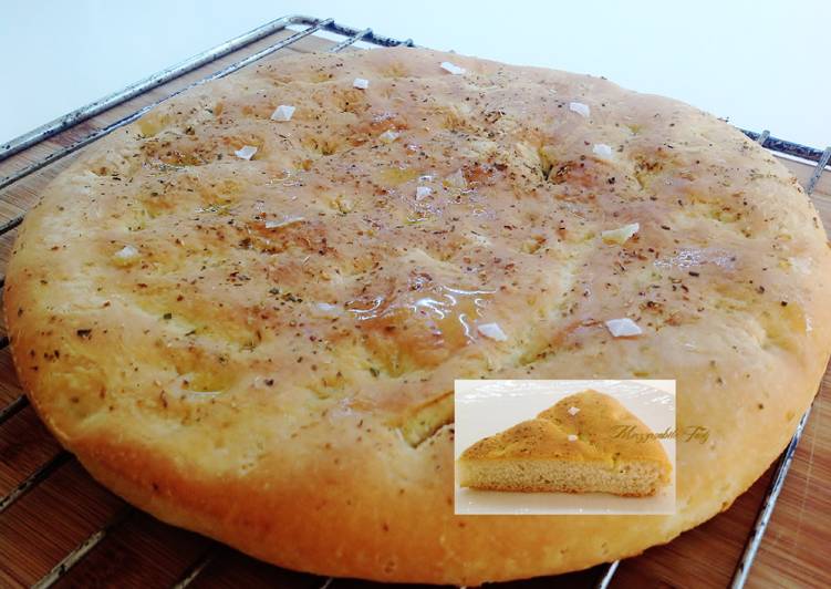 Schiacciata con origano e fiocchi di sale