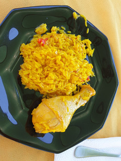 Una foto de Arroz con pollo