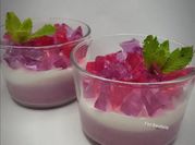 Una foto de col morada con yogurt