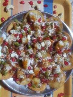 पापड़ी चाट (Papdi chaat recipe in Hindi) रेसिपी मुख्य फोटो