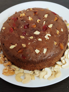 பிளம் கேக் (Plum cake recipe in tamil) செய்முறை முக்கிய புகைப்படம்